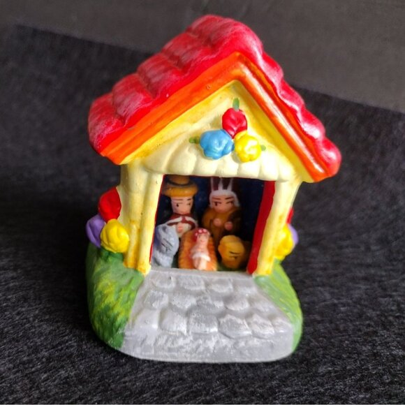 Hand-Crafted Miniature Nativity Scene Tiny Ceramic House 3" Pottery Diorama - Picture 1 of 8